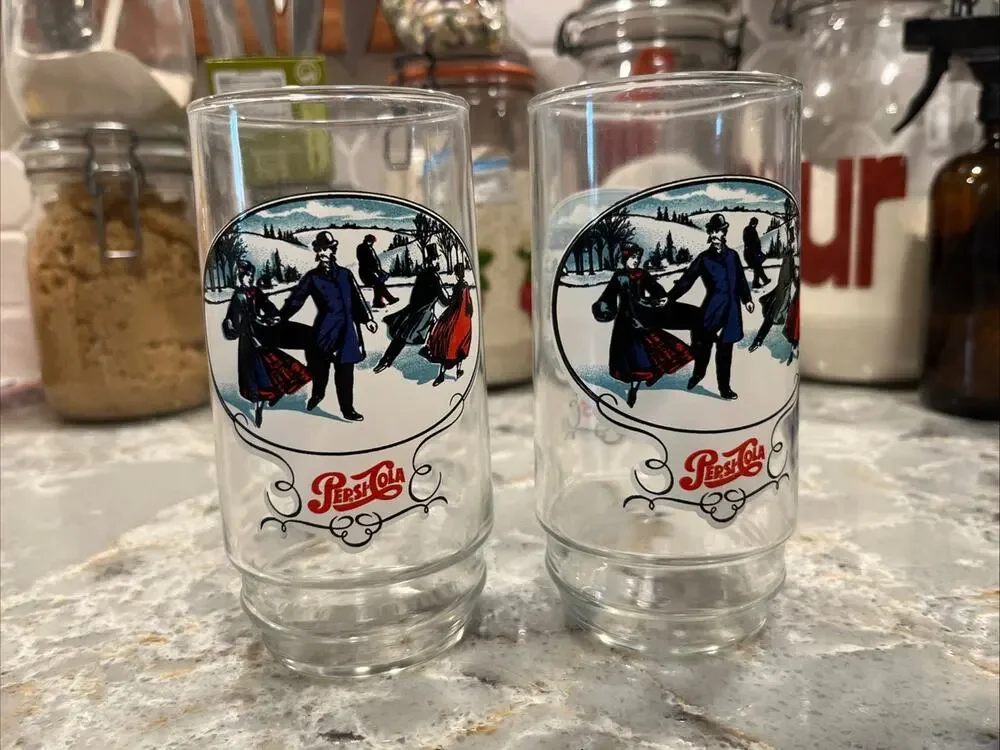 Two Vintage collectible Pepsi-Cola Glasses Horse Pulling Sleigh Winter Holiday
